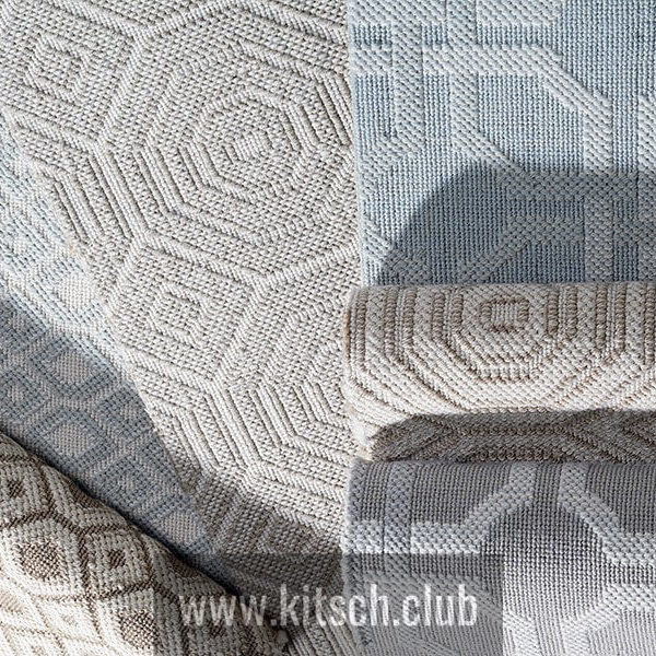 Декоративное ковровое покрытие на заказ